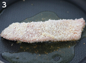鮭のチーズパン粉焼き パセリソース(体が喜ぶ美容ごはん 鮭活用レシピ)